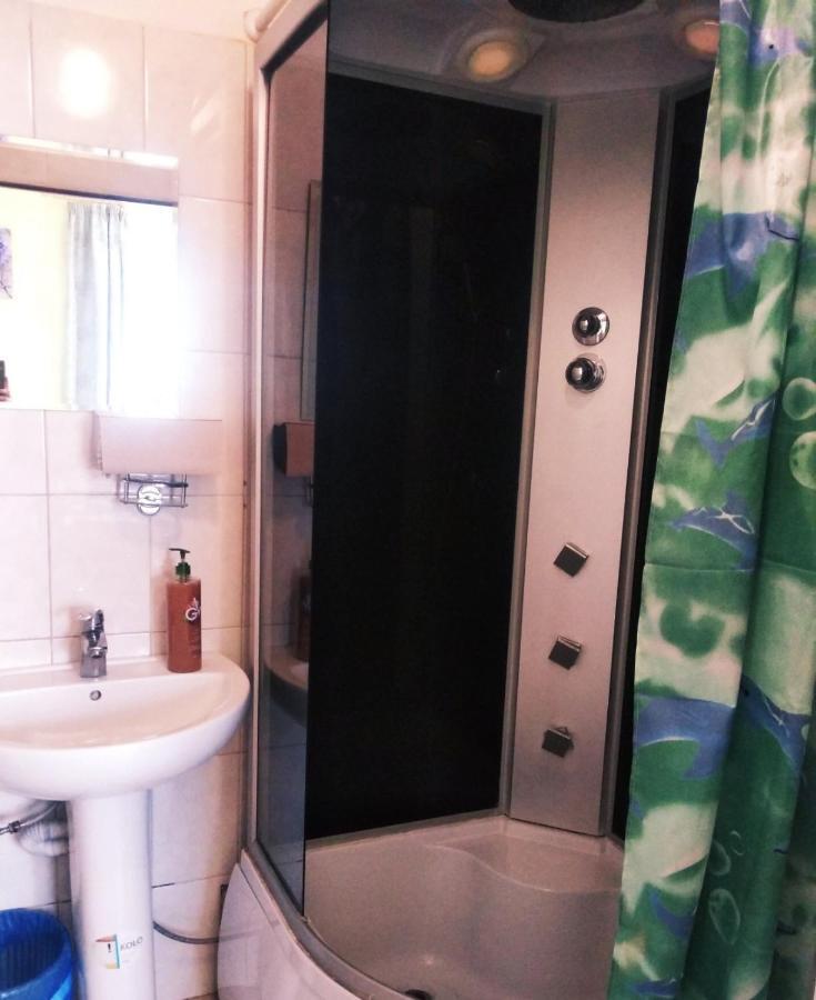 Freedom Hostel Uzhhorod Εξωτερικό φωτογραφία